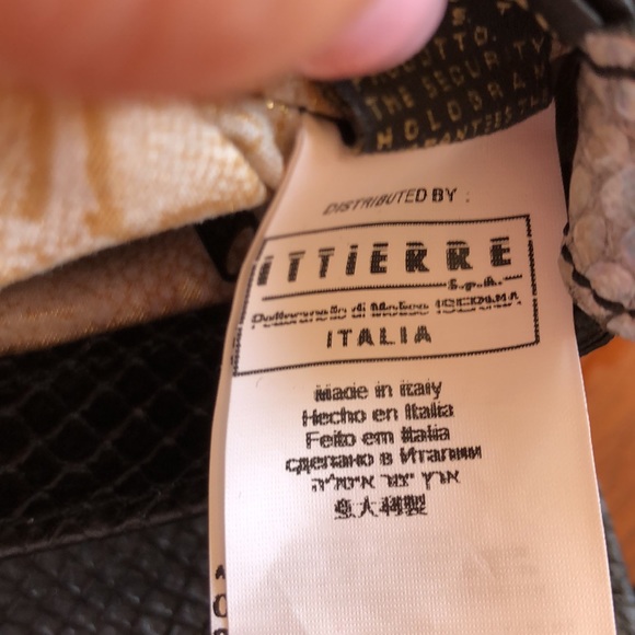 Handbag - Picture 6 of 9